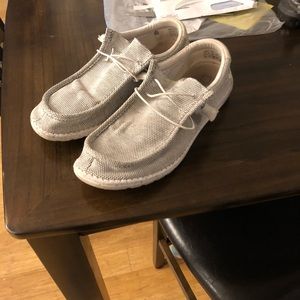 Hey Dude Shoes Size 13